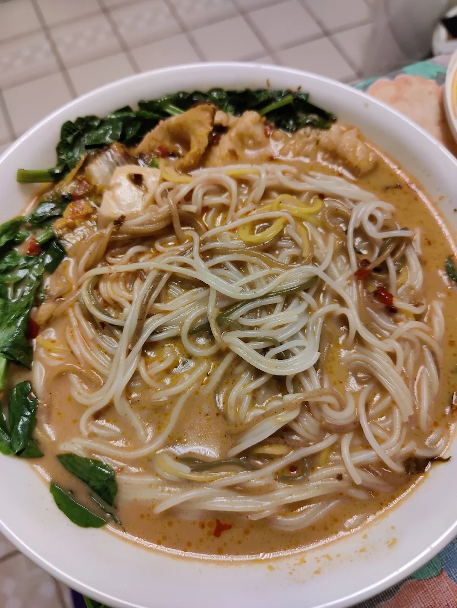 酸辣漁粉, Grains Fish Noodle crystal mall